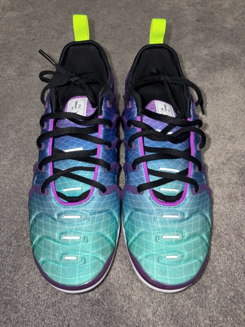 Nike Vapormax Plus - Picture 1 of 5
